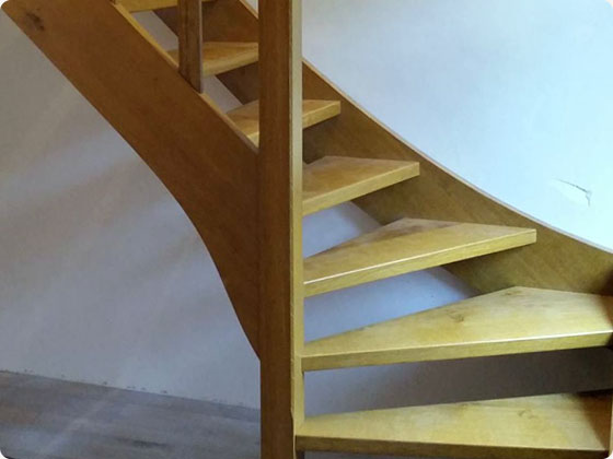escalier en bois sur mesure a liege