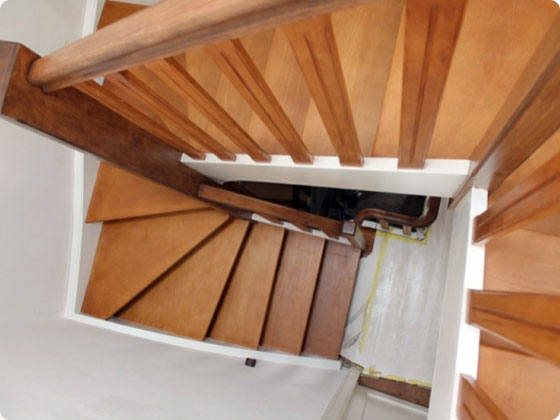 escalier cottage en bois